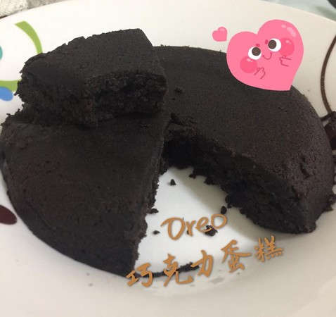 超懶人巧克力蛋糕食譜，兩樣省錢材料就搞定（圖／Facebook@Karis Chew）