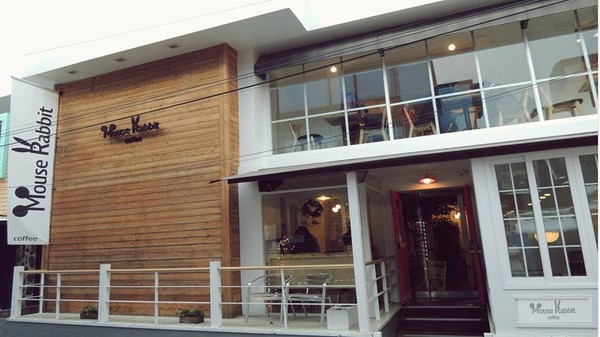 ▲▼藝聲Mouse Rabbit Coffee。（圖／翻攝自Mouse Rabbit Coffee臉書專頁）