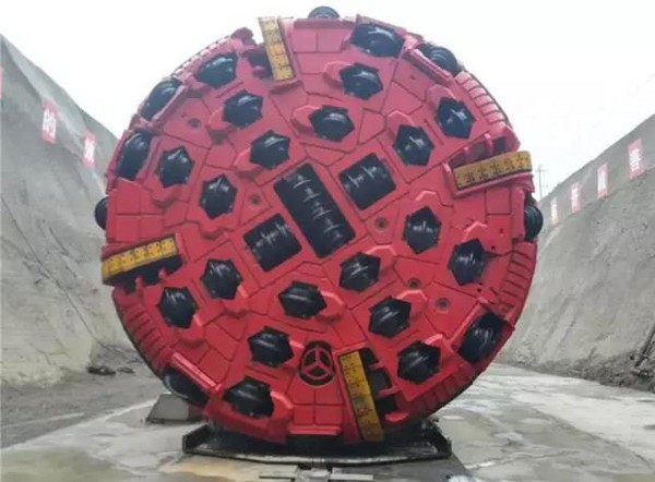 ▲▼中國鐵建重工的TBM（大直徑硬岩隧道掘進裝備）。（圖／翻攝自中國鐵建重工官網）