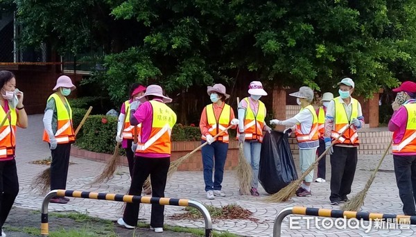 ▲台南市政府志願服務績效評鑑成績揭曉，台南市環保局的環保志義工、環境教育志工及水環境守護志工，今年再度獲選為績優機關。（圖／環保局提供）