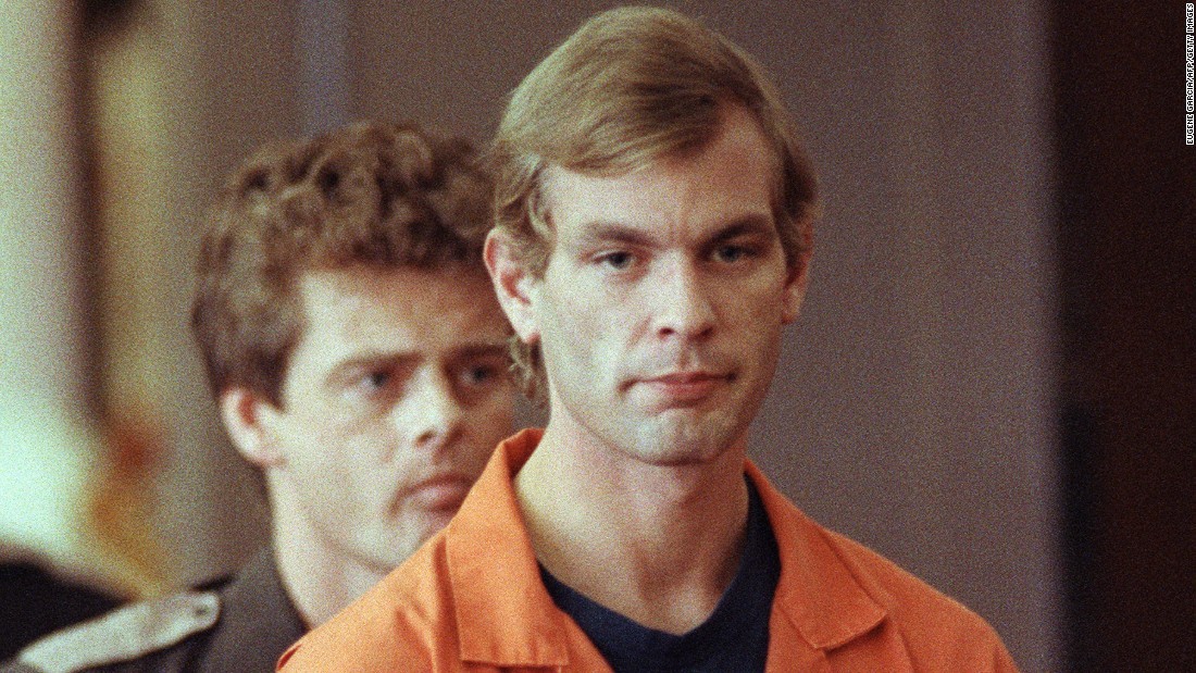 ▲▼美國連續殺人犯Jeffrey Dahmer同名電影劇照。（圖／翻攝自reddit）