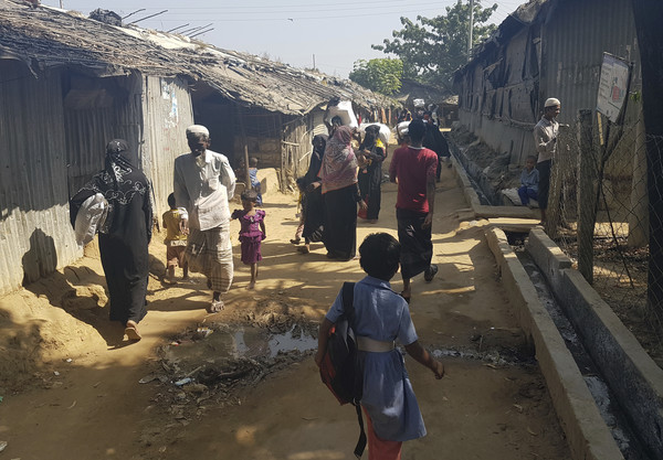 ▲▼緬甸的羅興亞人，受到壓迫只能逃往孟加拉的難民營。（圖／達志影像／美聯社）。