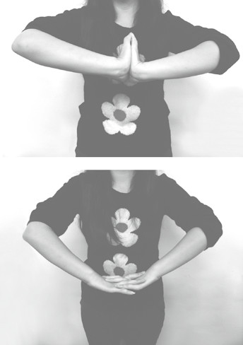 ▲跟著中醫師做手指瑜珈。(圖/高寶出版提供)