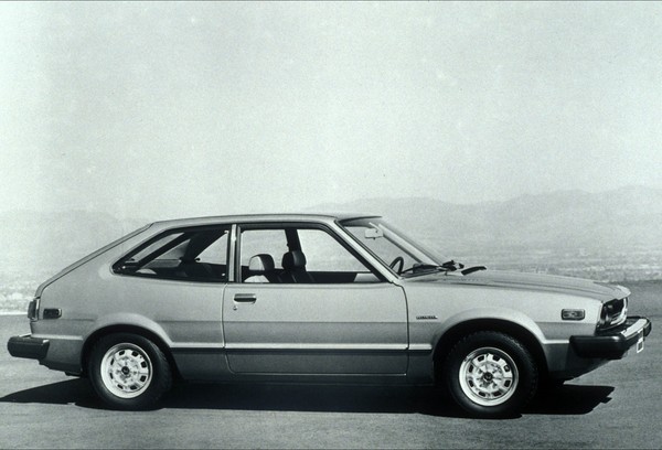 用一分鐘看完雅哥演變史　Honda Accord四十年如一日（圖／翻攝自Honda）