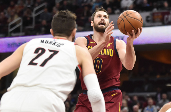 ▲▼20180103騎士對拓荒者,洛夫,Kevin Love。（圖／路透社）