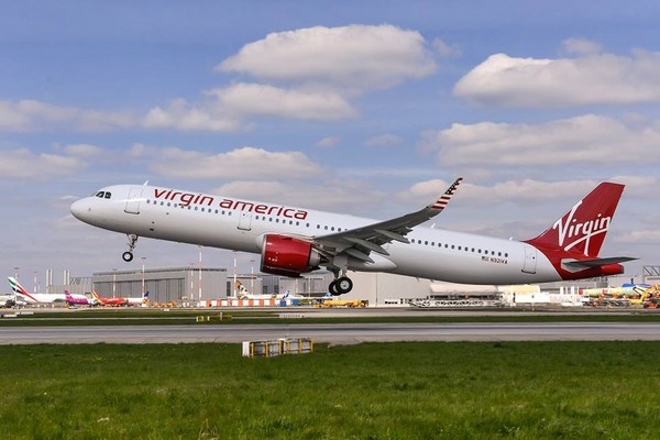 ▲維珍美國航空提供機上無線網路服務。（圖／Virgin America粉絲頁）