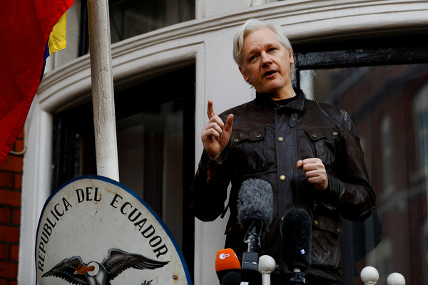 ▲▼ 維基解密（WikiLeaks）網站創辦人亞桑傑（Julian Assange），歸化入籍厄瓜多。（圖／路透社）