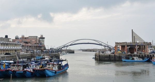 ▲永安漁港觀海橋。（圖／桃園市政府提供）