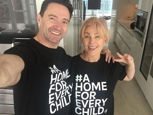 休傑克曼（Hugh Jackman）和老婆Deborra-Lee Furness。（圖／翻攝自休傑克曼IG）