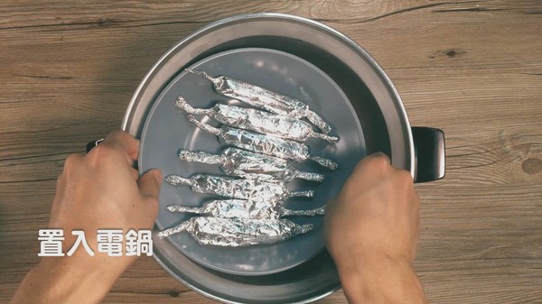 【毛爸鮮食提案】新的一年營養開心滿點~元氣豬豬早餐腸!(圖/毛起來 MaoUp)