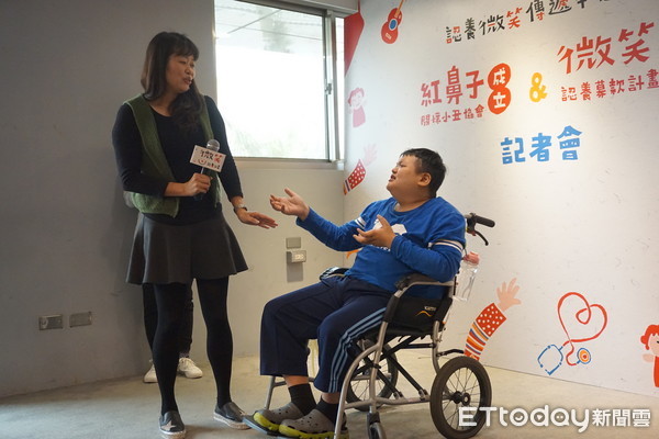 ▲紅鼻子醫生募款計畫。(圖/記者嚴云岑攝)