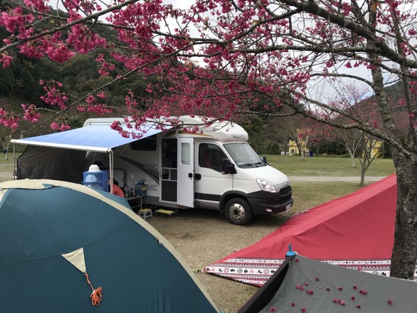 ▲▼新竹威尼斯露營地，全台唯一自走式露營車租借。（圖／威尼斯露營車體驗授權提供）