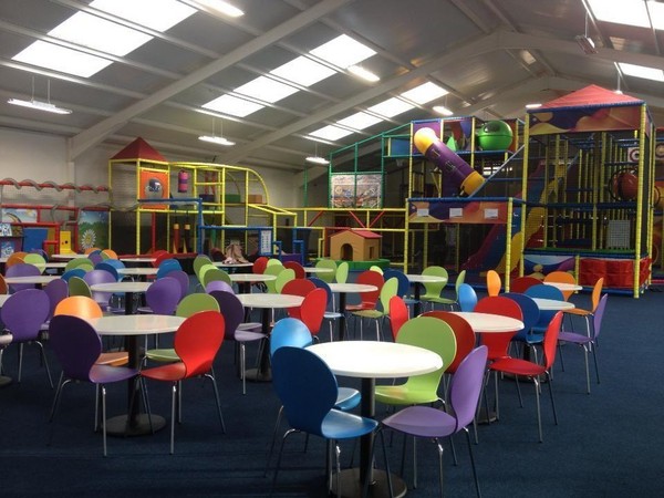 ▲萊斯特的室內遊戲室是當地許多家長舉辦生日會的場所。（圖／取自臉書／Fun Valley Leicester）