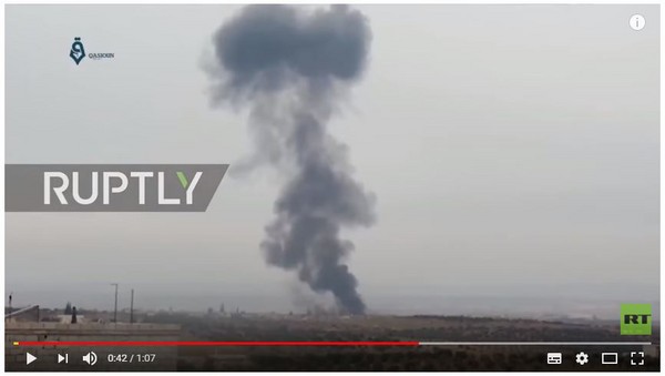 ▲▼俄羅斯戰機遭到敘利亞叛軍擊落。（圖／翻攝自俄媒RT影片）