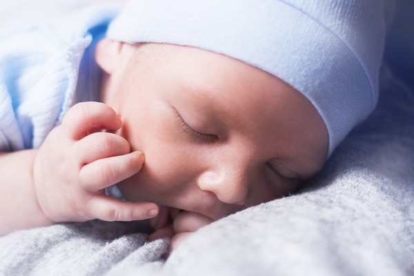 ▲在哺乳期間，因為寶寶得大力吸吮，也會造成乳頭顏色變深。（圖／翻攝自pixabay）