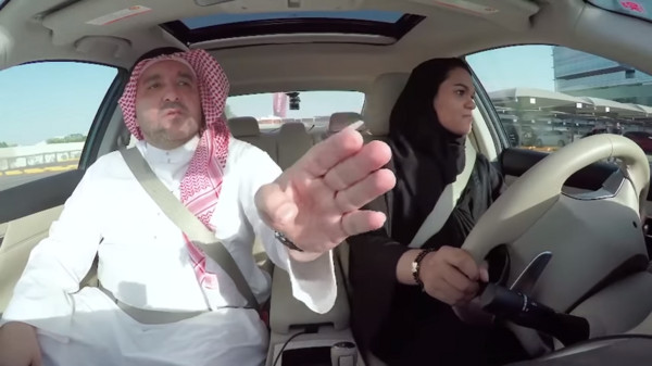 沙烏地阿拉伯女性開車禁令解除　Nissan搶推「女力駕訓班」（圖／翻攝自Nissan）