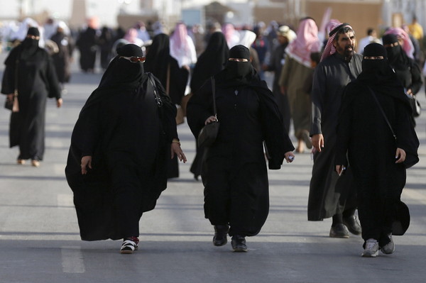 ▲▼ 沙烏地阿拉伯女性。（圖／路透）