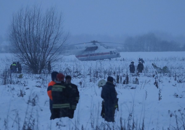 ▲▼ 俄羅斯薩拉托夫航空（Saratov Airlines）一架AN-148型客機11日於莫斯科近郊墜毀，導致機上65名乘客以及6名機組員全數罹難。（圖／路透社）