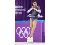 這位18歲冰上精靈一提到自己的K-POP偶像，立刻化身小粉絲，「我很享受聆聽EXO的歌曲，我真的很想見到他們，我有EXO每位成員的照片。」