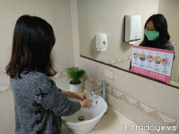 ▲病毒性腸胃炎正流行，桃園市衛生局呼籲民眾用餐前後勤洗手。（圖／衛生局提供）