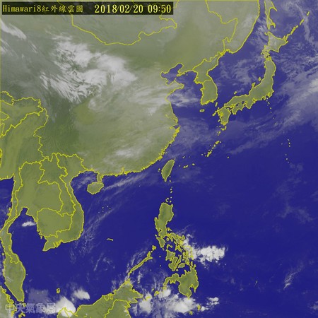 今日天氣開始轉變，上半天微弱鋒面通過，晚間大陸冷氣團南下。（圖／中央氣象局）