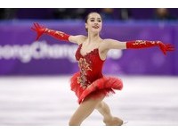 成為冬奧史上第二年輕的金牌女子選手。