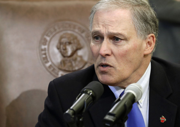 ▲▼ 不甩FCC! 華盛頓州長簽署《網路中立法》。(圖/達志影像/美聯社)