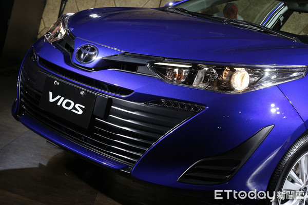 ▲神車多了循跡防滑＋7氣囊更神！TOYOTA VIOS改款54.9萬起。（圖／記者張慶輝攝）