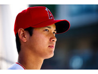 天使總教練索西亞（Mike Scioscia）表示，「史凱格斯丟了幾顆變速球給大谷，他以前沒見過這麼大的速差，所以過早揮棒遭到三振。」