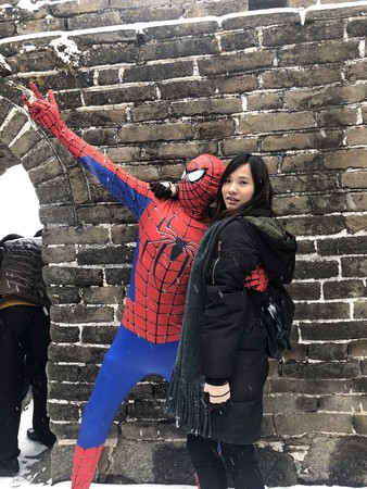 ▲▼北京三月下雪，長城上的台灣蜘蛛人。（圖／林士揚提供）