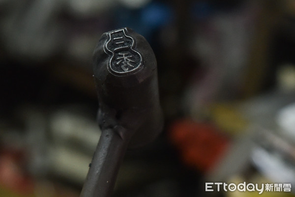 ▲▼萬華最後一間打鐵舖,三秀打鐵店。(圖/記者李毓康攝)