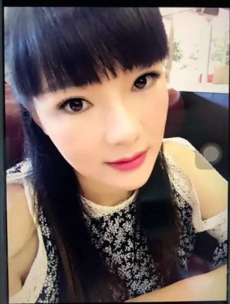 深圳市坪山區42歲王三姐在網路上以「王晶晶」的綽號詐騙，她自稱是28歲女子，加上濃妝艷抹的照片，騙走富二代李小慶（化名）的人民幣600萬元（約新台幣2780萬元）。（圖／翻攝網路）