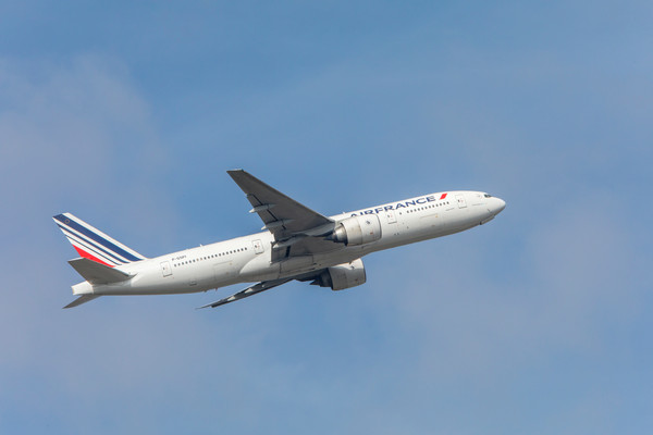 ▲▼自4月16日開始，法航開航巴黎—台北新航線，該航線將由波音777-200飛機執飛，機上配備法航長途航線全新客艙。（圖／法航提供）