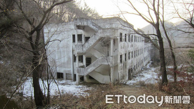 《鬼病院》揭露南韓最兇廢墟　精神病患接連奇死　敗德院長隨上吊
