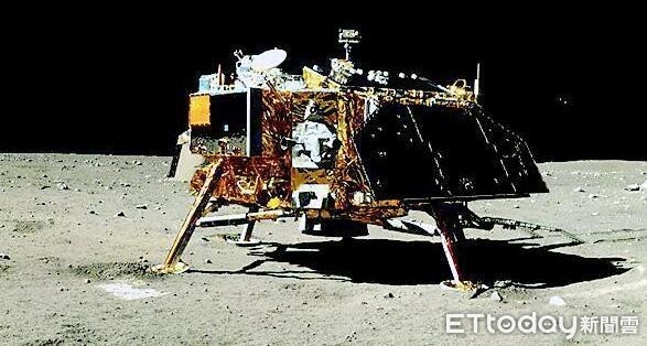 ▲中國航天科技集團科技委主任包為民表示，「嫦娥四號月球探測器」，預計今年底首次登陸月球背面進行探測。（圖／鳳凰網）