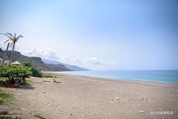 ▲▼屏東 愛琴海岸海景咖啡餐廳、萬有萬巒豬腳。（圖／滿分提供）