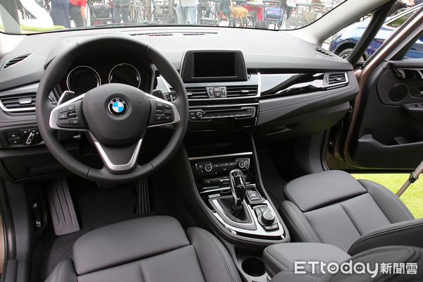 ▲163萬起買最實用的BMW！新年式2AT／2GT改款抵台。（圖／記者張慶輝攝）