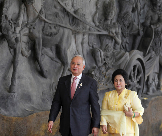 ▲▼馬來西亞前首相納吉（Najib bin Abdul Razak）和妻子羅斯瑪（Rosmah Mansor）。（圖／路透社）