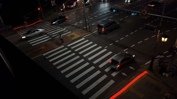 地面紅綠燈（圖／翻攝自南韓SGNTech公司官網）