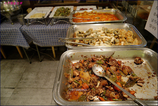 ▲韓國自助式午餐吃到飽。（圖／小不點Paine提供）