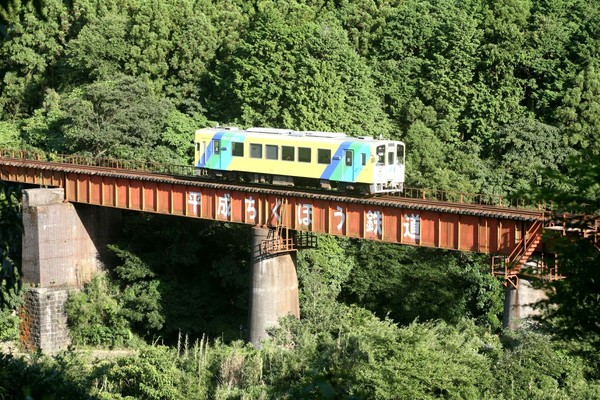 ▲▼台鐵平溪線與日本平成築豐鐵道締結姊妹鐵道。（圖／台鐵提供）