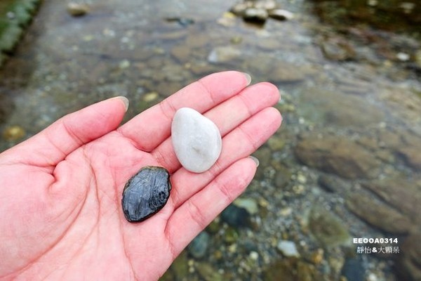 ▲花蓮白鮑溪夏天戲水好去處。（圖／靜怡&大顆呆の親子.旅遊.美食提供）