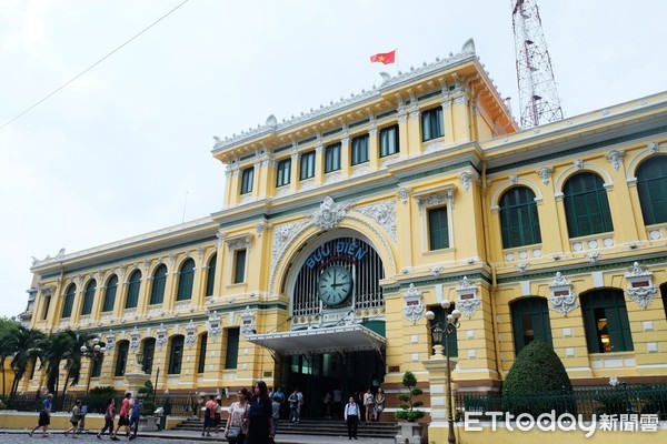 ▲越南胡志明景點,中央郵局,書街,紅教堂。（圖／記者于佳云攝）