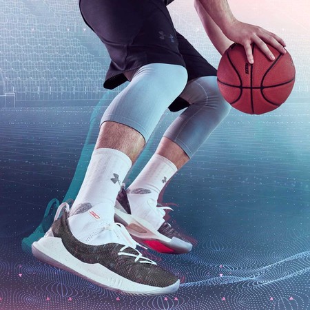 ▲NBA勇士當家球星柯瑞個人第5代球鞋，6月將在台問世。（圖／UA提供）