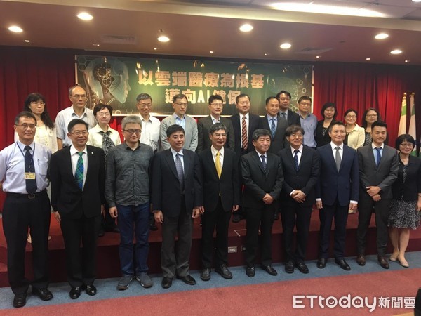 ▲AI幫醫師寫病歷! 微軟「語音問診」英國實驗成功望來台。(圖/記者嚴云岑攝)