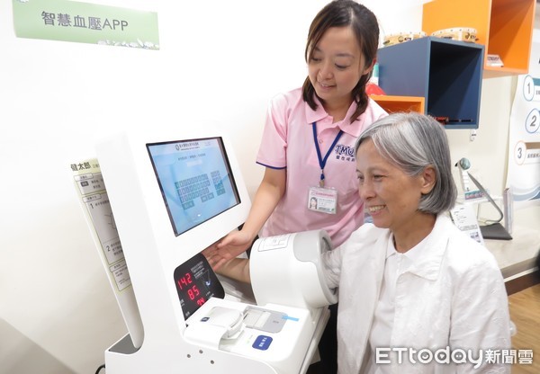 ▲信義區石頭湯啟用,「一站式整合長照」提供客製化照護。(圖/北醫附醫提供)