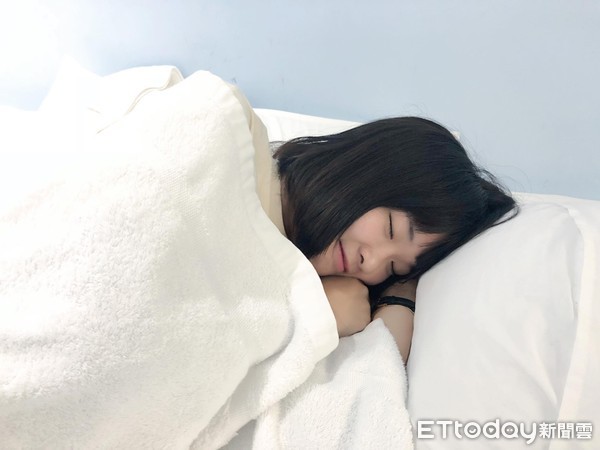 睡覺,睡眠不足,睡眠品質,沒睡飽,睡不飽,賴床,早起。(圖/記者李佳蓉攝)