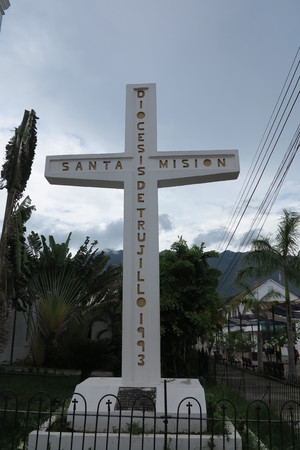 ▲中南美洲足球隊出征前最常到聖母教堂祈福勝利。       。（圖／奧斯卡提供）