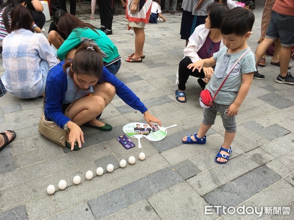 ▲全台白龍庵安慶堂「五瘟宮」恭祝五毒神壽辰及慶賀端午，18日端午節近午時，廟方舉行取「午時水」消災解厄。（圖／記者林悅攝）