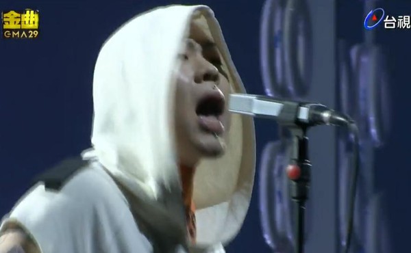 2018第29屆金曲獎頒獎典禮HYUKOH。（圖／翻攝自台視） 